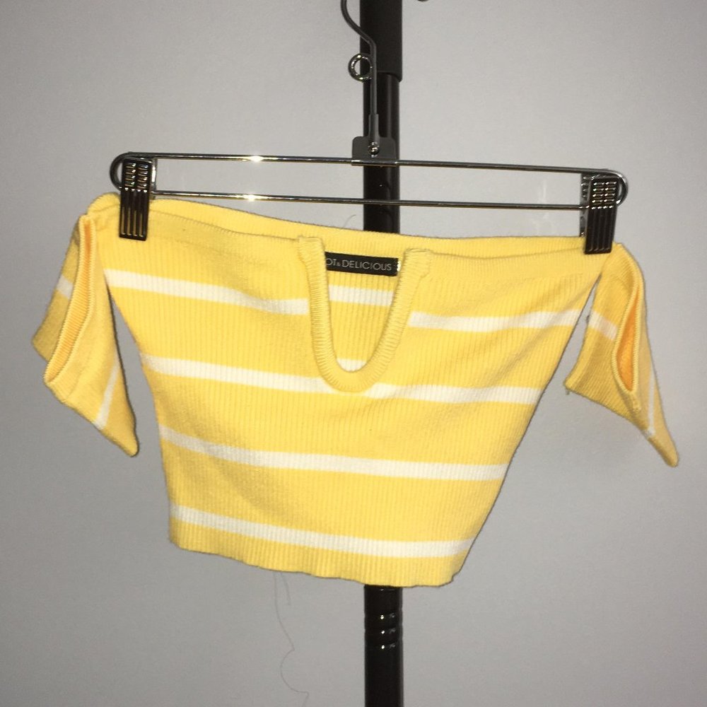 Hot & Delicious Summer Yellow & White Crop Top